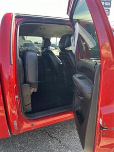 2012 GMC Sierra 1500 SLE   - Photo 13 - Elkhart, IN 46514