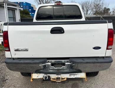 2005 Ford F-350 Super Duty Lariat   - Photo 5 - Elkhart, IN 46514