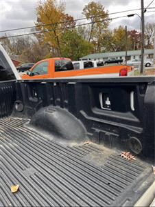 2018 Ford F-250 Super Duty XL   - Photo 17 - Elkhart, IN 46514