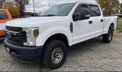 2018 Ford F-250 Super Duty XL   - Photo 1 - Elkhart, IN 46514