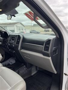 2018 Ford F-250 Super Duty XL   - Photo 12 - Elkhart, IN 46514