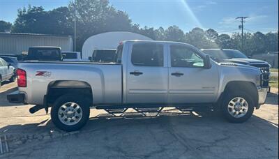 2013 Chevrolet Silverado 2500HD LT   - Photo 4 - Elkhart, IN 46514