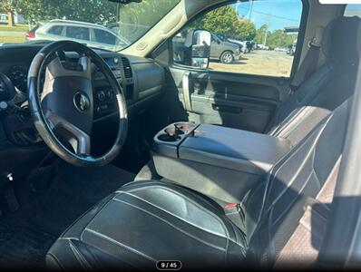2013 Chevrolet Silverado 2500HD LT   - Photo 7 - Elkhart, IN 46514
