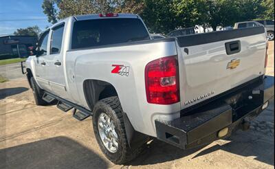 2013 Chevrolet Silverado 2500HD LT   - Photo 2 - Elkhart, IN 46514