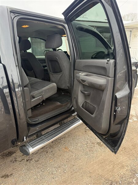 2009 Chevrolet Silverado 1500 LT - Photo 16 - Elkhart, IN 46514