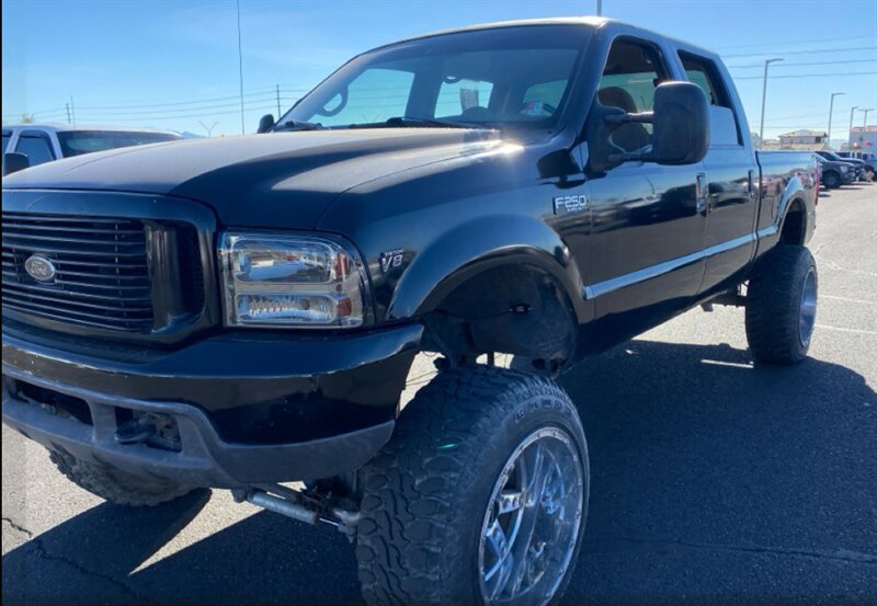 2000 Ford F-250 Super Duty XLT - Photo 4 - Elkhart, IN 46514