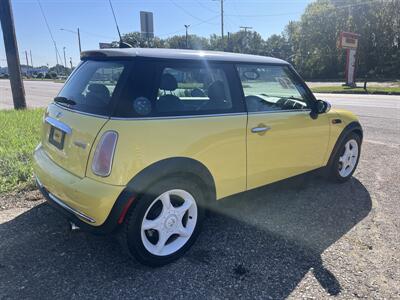 2005 MINI Cooper   - Photo 4 - Elkhart, IN 46514