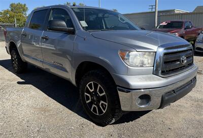 2012 Toyota Tundra Grade   - Photo 2 - Elkhart, IN 46514