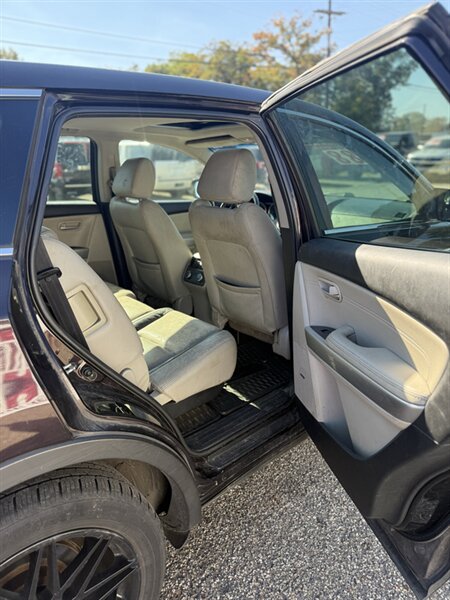 2009 Mazda CX-9 Sport - Photo 13 - Elkhart, IN 46514