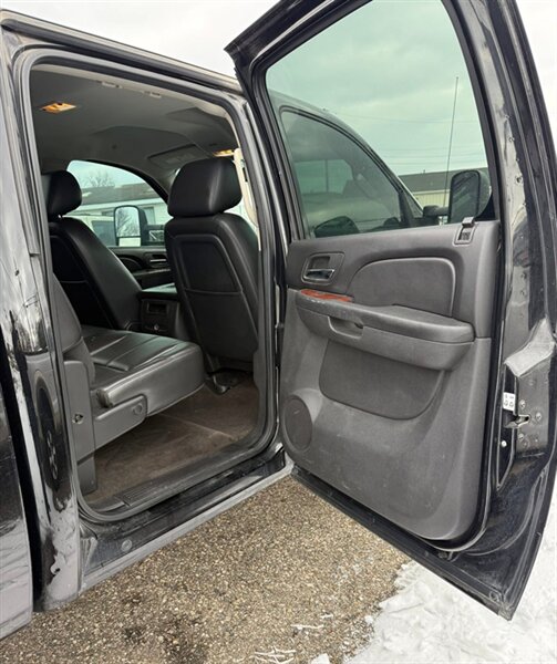 2011 Chevrolet Silverado 2500 LTZ - Photo 31 - Elkhart, IN 46514