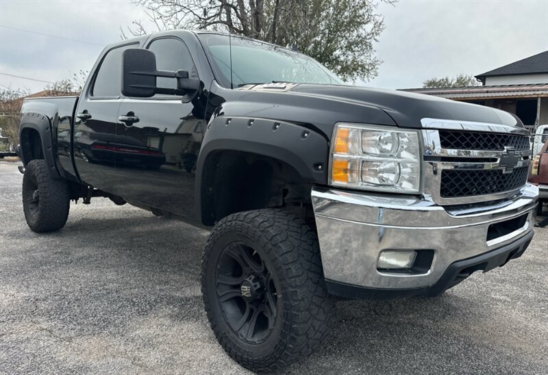 2011 Chevrolet Silverado 2500 LTZ - Photo 1 - Elkhart, IN 46514