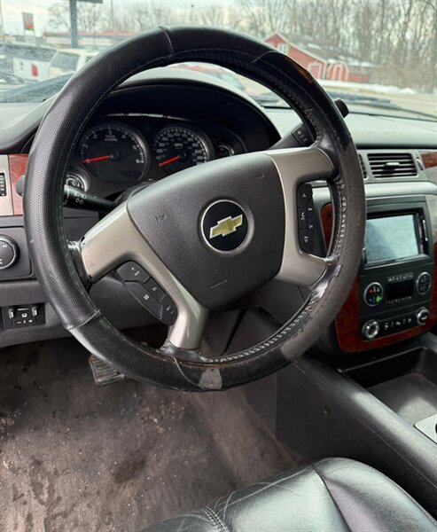 2011 Chevrolet Silverado 2500 LTZ - Photo 25 - Elkhart, IN 46514