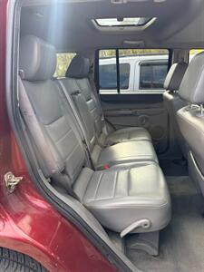 2007 Jeep Commander Sport Sport 4dr SUV - Photo 14 - Elkhart, IN 46514