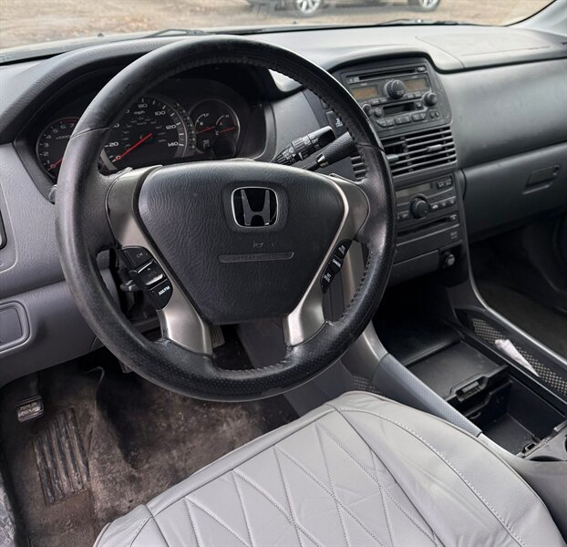 2003 Honda Pilot EX-L 4dr EX-L - Photo 13 - Elkhart, IN 46514
