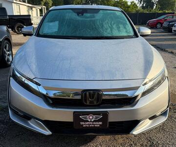 2018 Honda Clarity Plug-In Hybrid Touring   - Photo 3 - Elkhart, IN 46514