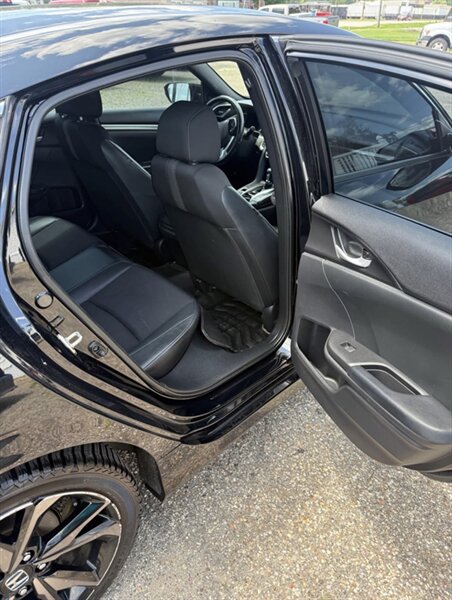 2020 Honda Civic Sport - Photo 15 - Elkhart, IN 46514