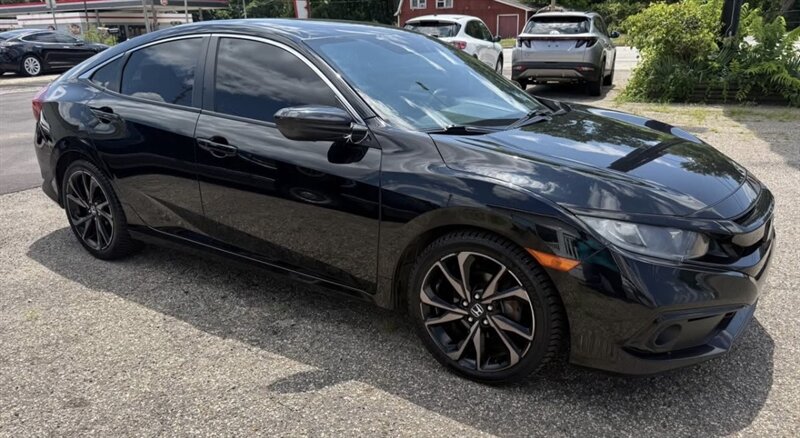 2020 Honda Civic Sport - Photo 2 - Elkhart, IN 46514