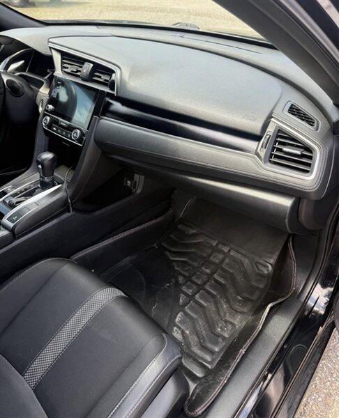 2020 Honda Civic Sport - Photo 13 - Elkhart, IN 46514