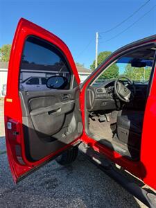 2013 Chevrolet Silverado 2500 LTZ   - Photo 8 - Elkhart, IN 46514