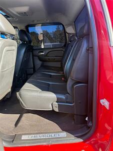 2013 Chevrolet Silverado 2500 LTZ   - Photo 12 - Elkhart, IN 46514