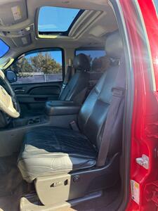2013 Chevrolet Silverado 2500 LTZ   - Photo 10 - Elkhart, IN 46514