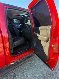 2013 Chevrolet Silverado 2500 LTZ   - Photo 16 - Elkhart, IN 46514