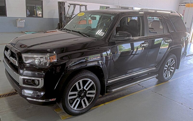 2014 Toyota 4Runner Limited - Photo 1 - Elkhart, IN 46514