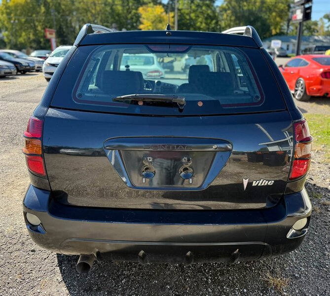 2007 Pontiac Vibe - Photo 4 - Elkhart, IN 46514