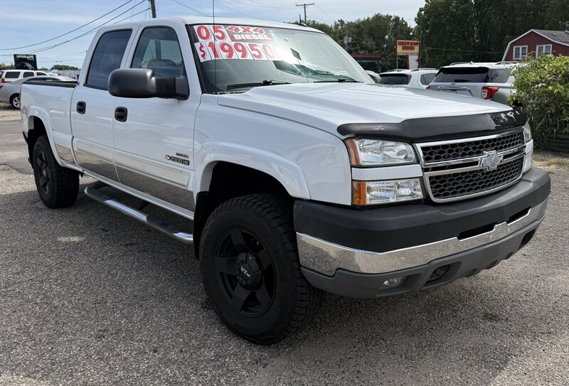 2005 Chevrolet Silverado 2500 Work Truck 4dr Crew Cab Work Truck  