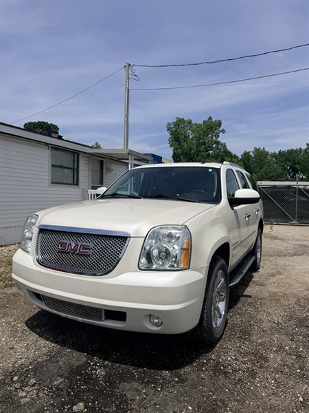 2013 GMC Yukon Denali - AWD's photo