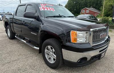 2011 GMC Sierra 1500 SLE   - Photo 2 - Elkhart, IN 46514