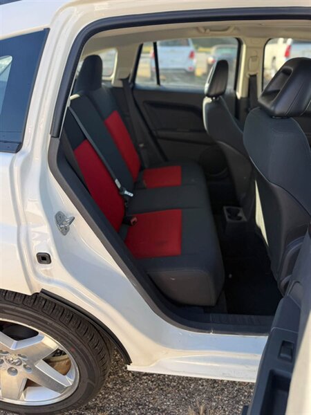 2009 Dodge Caliber R/T - Photo 14 - Elkhart, IN 46514