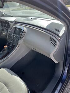 2013 Buick LaCrosse Leather   - Photo 10 - Elkhart, IN 46514