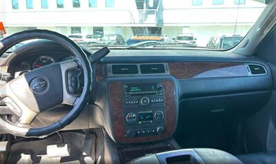 2011 Chevrolet Silverado 3500HD LTZ - Photo 7 - Elkhart, IN 46514