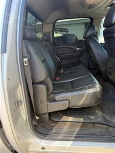 2011 Chevrolet Silverado 3500 LTZ   - Photo 30 - Elkhart, IN 46514