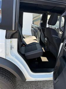 2021 Ford Bronco Big Bend   - Photo 12 - Elkhart, IN 46514