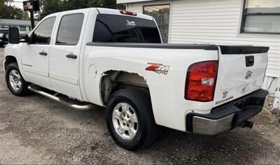 2007 Chevrolet Silverado 1500 LT1   - Photo 5 - Elkhart, IN 46514