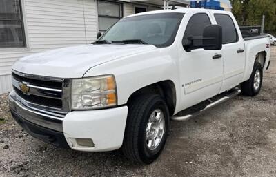 2007 Chevrolet Silverado 1500 LT1   - Photo 1 - Elkhart, IN 46514