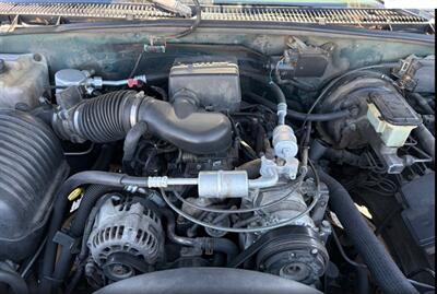 1997 GMC Sierra 1500 SLE   - Photo 10 - Elkhart, IN 46514