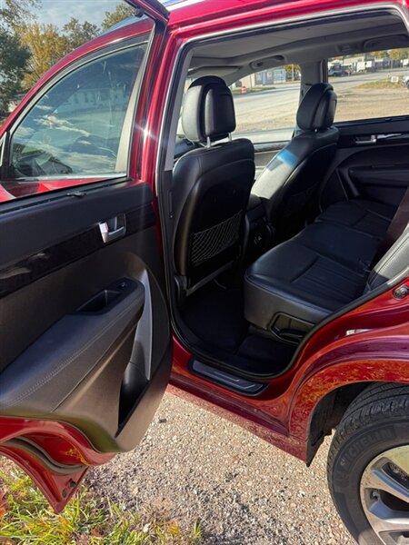 2014 Kia Sorento SX - Photo 16 - Elkhart, IN 46514