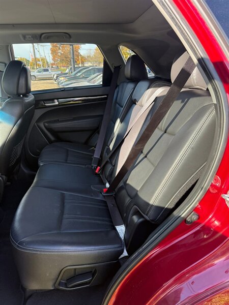 2014 Kia Sorento SX - Photo 14 - Elkhart, IN 46514