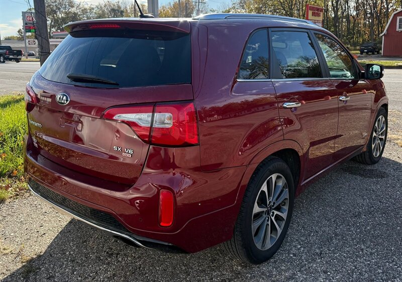 2014 Kia Sorento SX - Photo 5 - Elkhart, IN 46514
