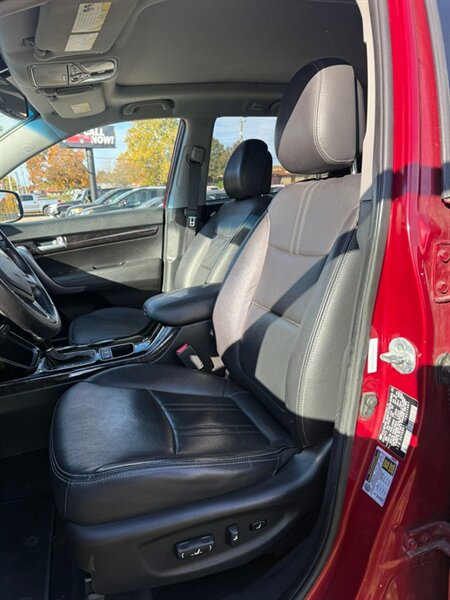 2014 Kia Sorento SX - Photo 18 - Elkhart, IN 46514