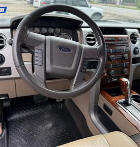 2010 Ford F-150 Lariat   - Photo 16 - Elkhart, IN 46514