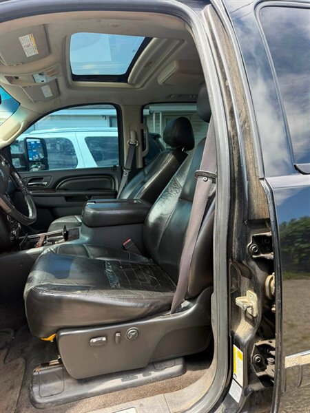 2011 GMC Sierra 2500 Denali - Photo 17 - Elkhart, IN 46514