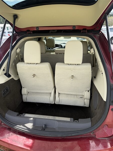 2014 Lincoln MKT Ecoboost - Photo 18 - Elkhart, IN 46514