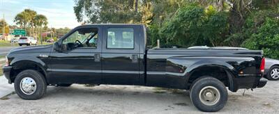 2002 Ford F-350 Super Duty XL   - Photo 2 - Elkhart, IN 46514