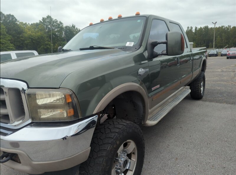 2004 Ford F-350 Super Duty King Ranch - Photo 4 - Elkhart, IN 46514