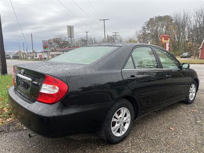 2004 Toyota Camry LE   - Photo 5 - Elkhart, IN 46514