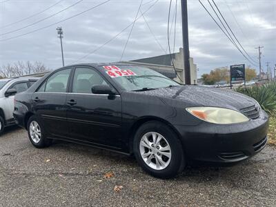 2004 Toyota Camry LE  